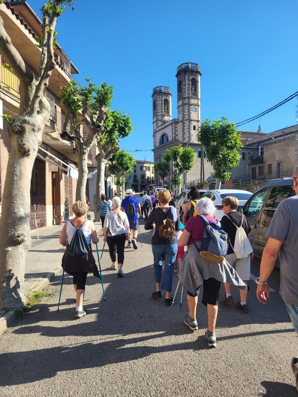 Bona participació a la Caminada Intergeneracional d'Olost